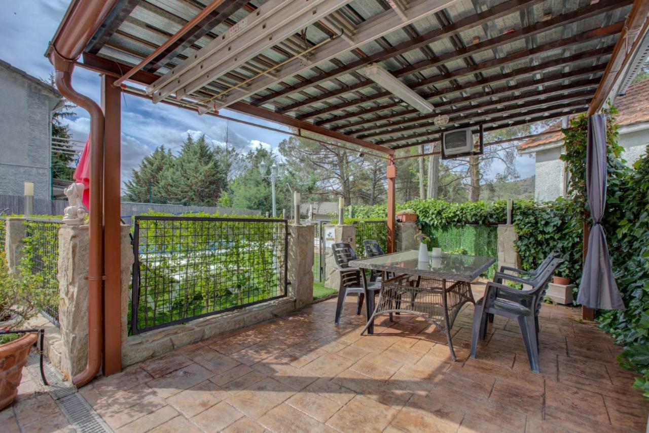 Casa Rural Higueras Santa María de la Alameda Buitenkant foto